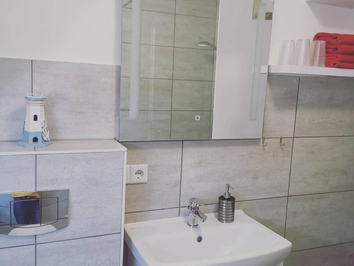 Ferienwohnung Lavanda Rust Zewnętrze zdjęcie